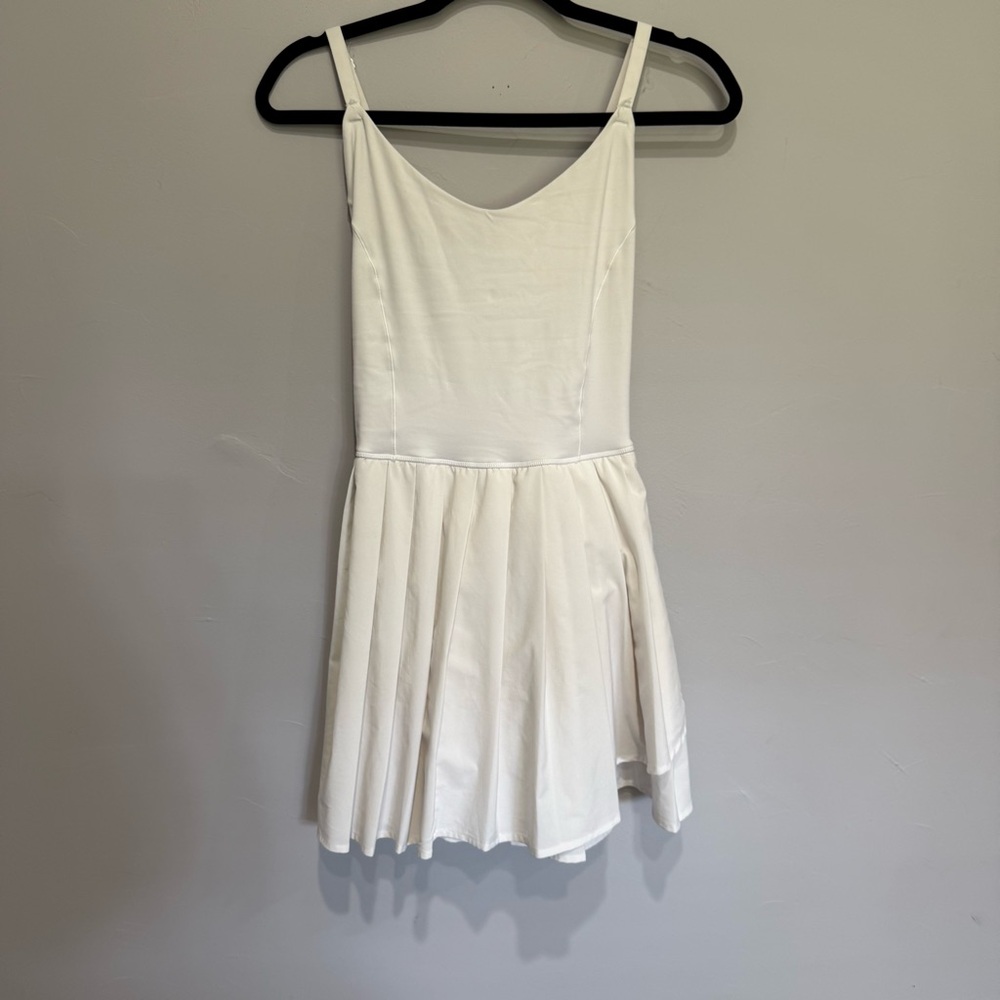 Aerie Offline Women’s XL White Pickleball Tennis Golf Workout Pleated Dress